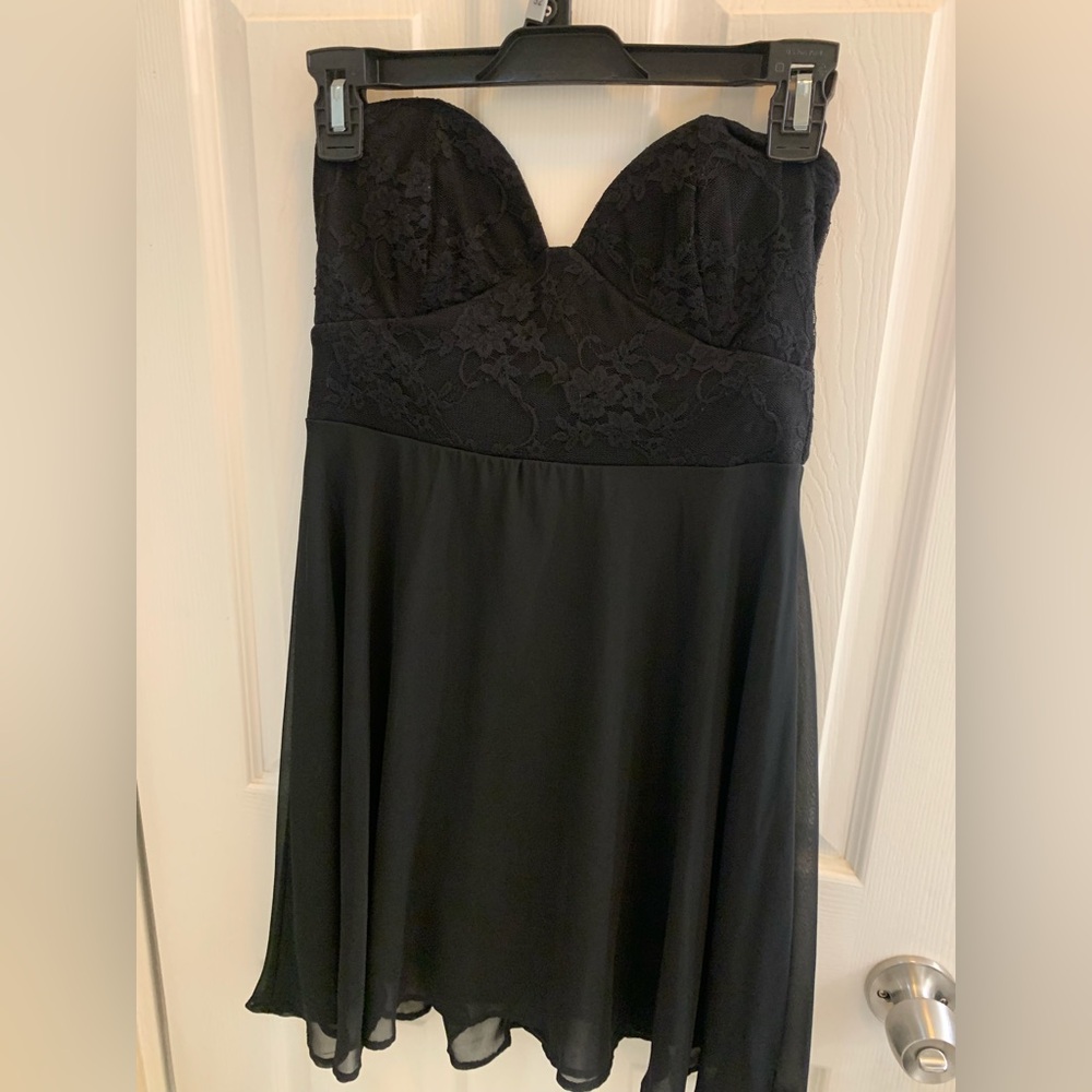 Phanuel Black Sweetheart neckline Lace Mini Dress